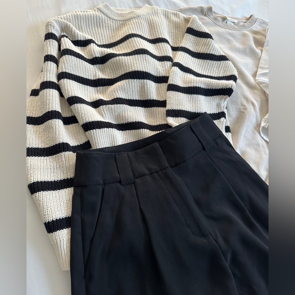 H&M Cream and Black Striped Knit Sweater with Black Tailored Shorts